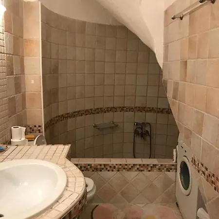 فيلة Blue Lagoon *