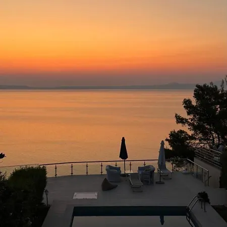 别墅 Blue Lagoon 阿菲托斯